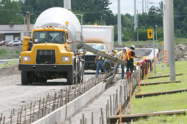 Best Concrete Retaining Walls in Salt Creek Commons, IN