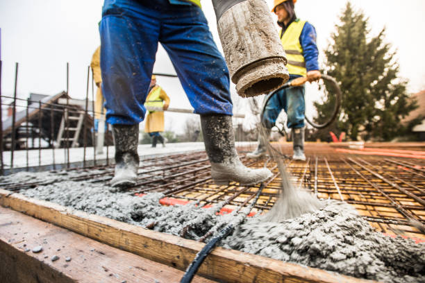  Salt Creek Commons, IN Concrete contractor Pros